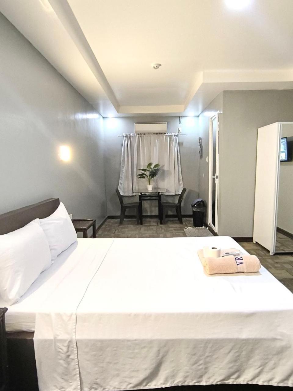 Vincent Resort Hotel Angeles Εξωτερικό φωτογραφία